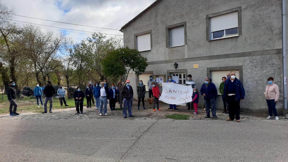 Manifestación a favor de la Sanidad Rural en Tudera