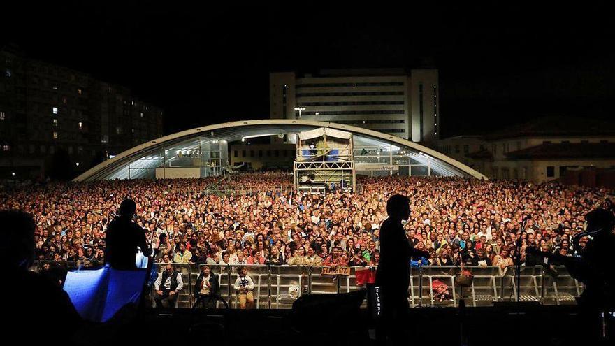 Concierto de Nando Agüeros en San Mateo del año pasado, con la Losa repleta de público.