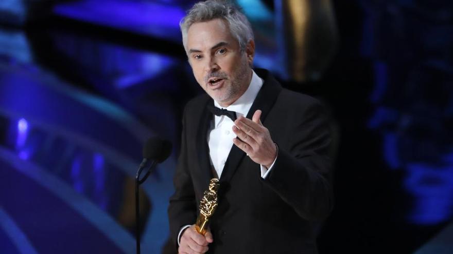 Alfonso Cuarón recoge el galardón.