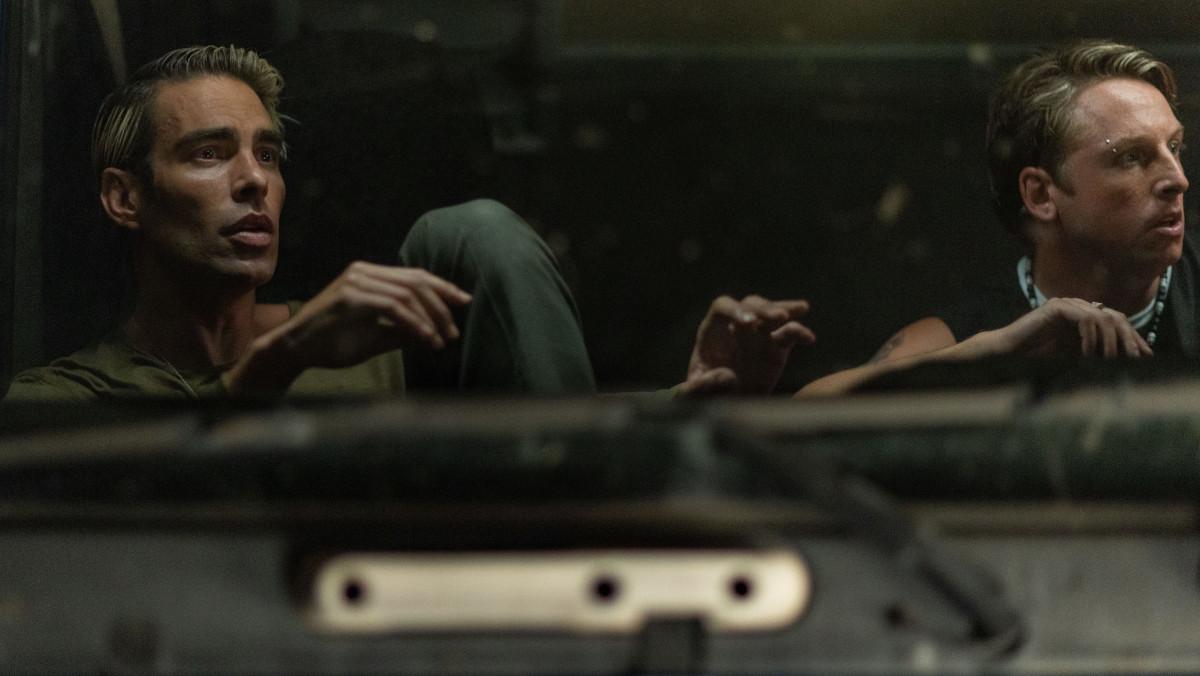 Jon Kortajarena y Carlos Scholz, en la tercera temporada de 'El Inmortal'