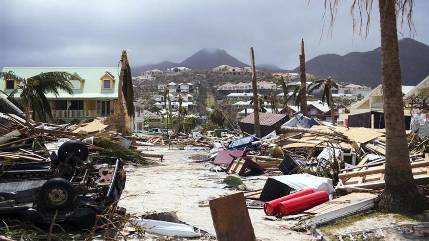 Éxodo masivo en Florida por el huracán Irma