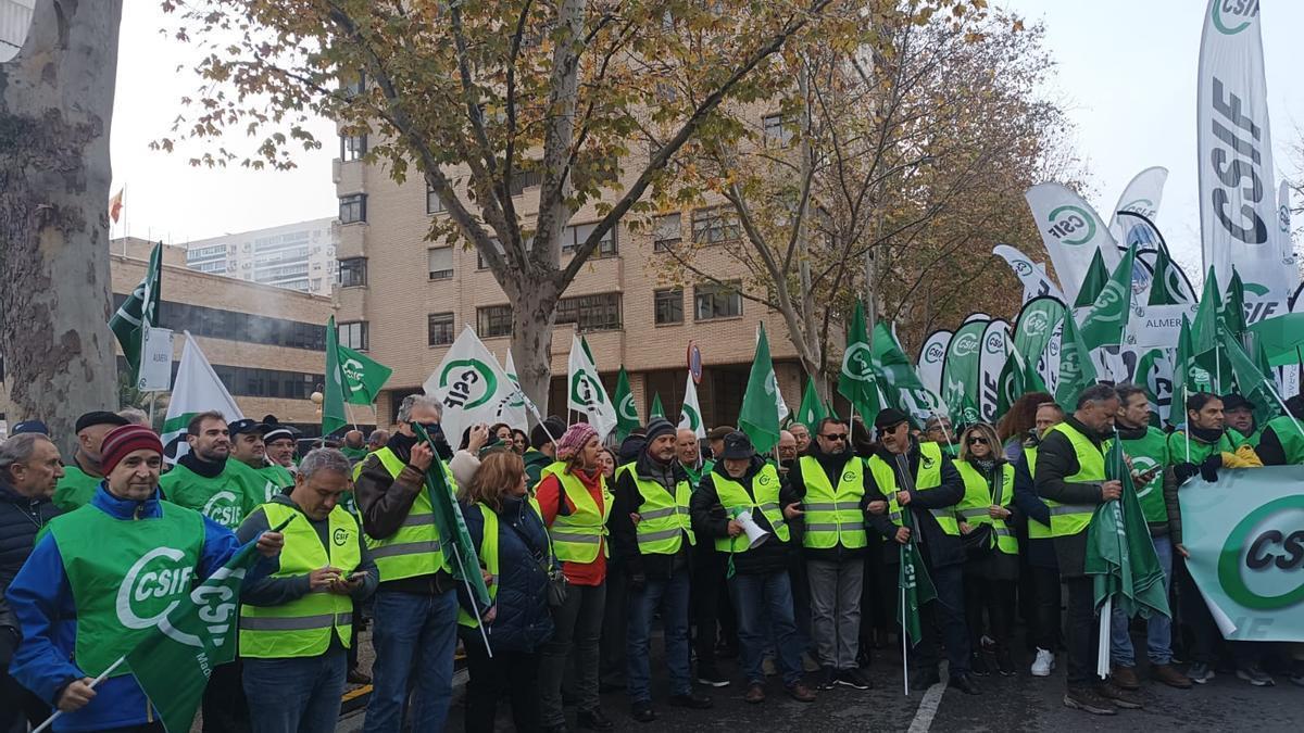 Concentración de CSIF en Madrid ante la sede de Muface (archivo).