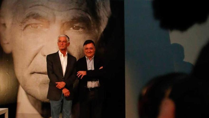 James Nachtwey y Gervasio Sánchez, en el Centro Niemeyer.