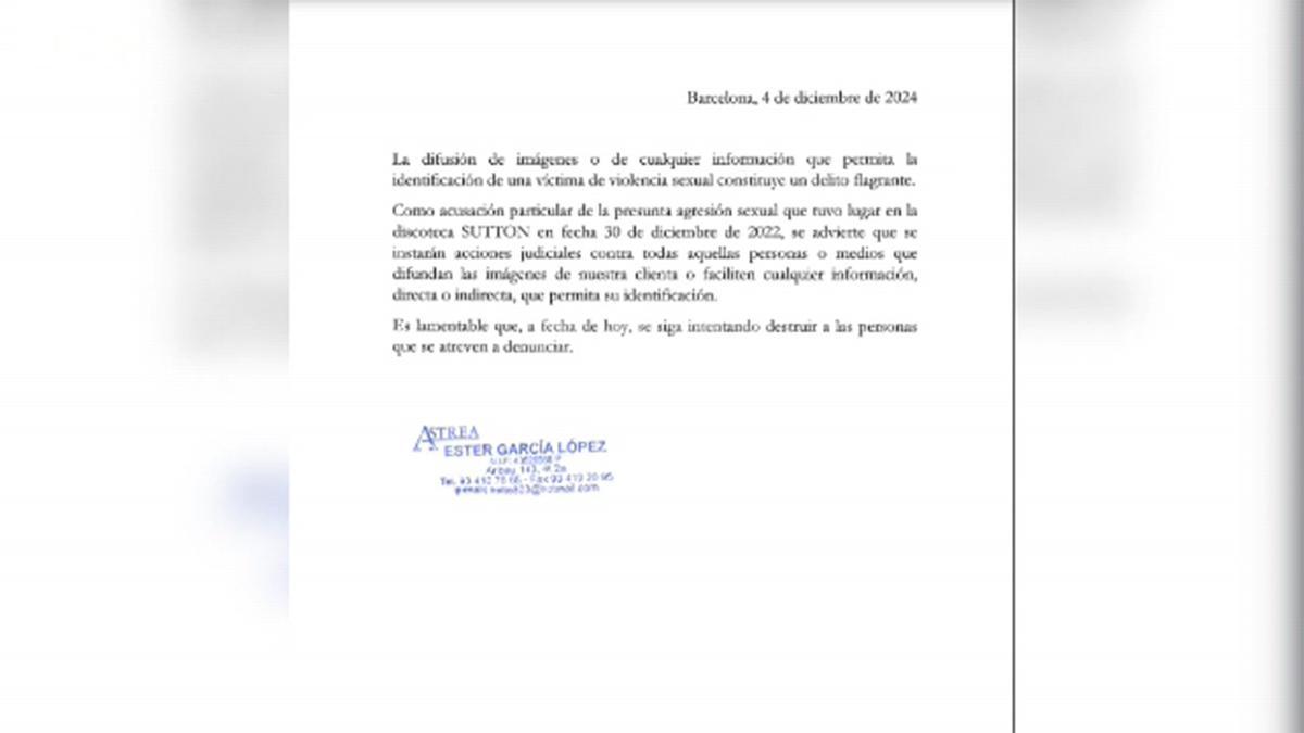 La víctima de Alves denuncia ante los Mossos la difusión del vídeo con su imagen