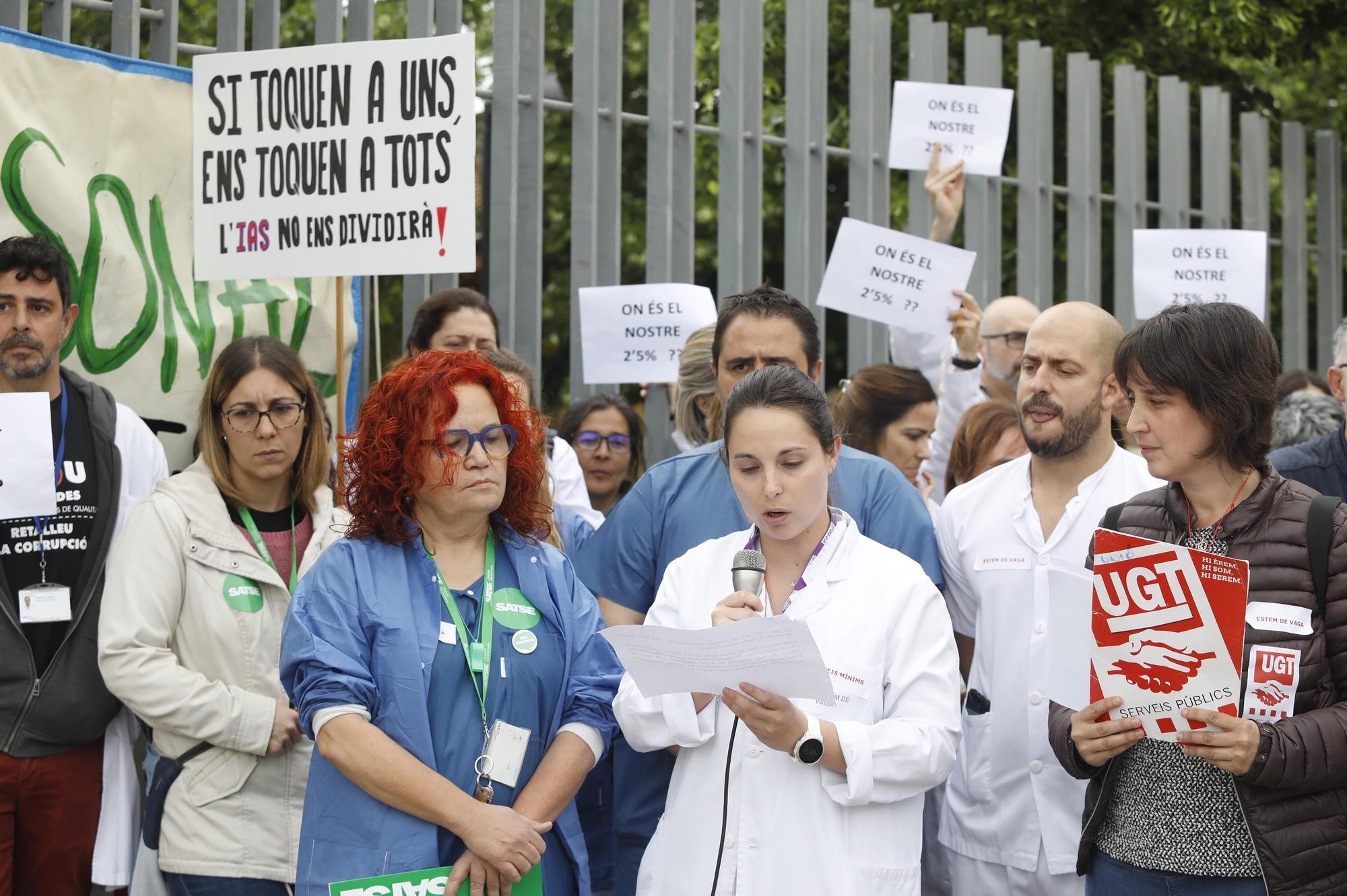 Treballadors de l'hospital Santa Caterina i Salut Mental denuncien que l'empresa s'oposa a negociar