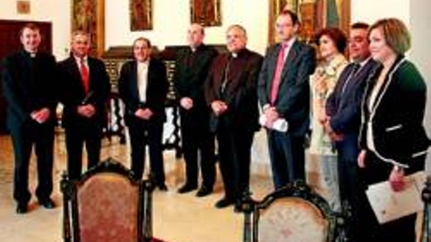 Firmadas las escrituras de la Fundación Diocesana de Enseñanza Santos Mártires de Córdoba