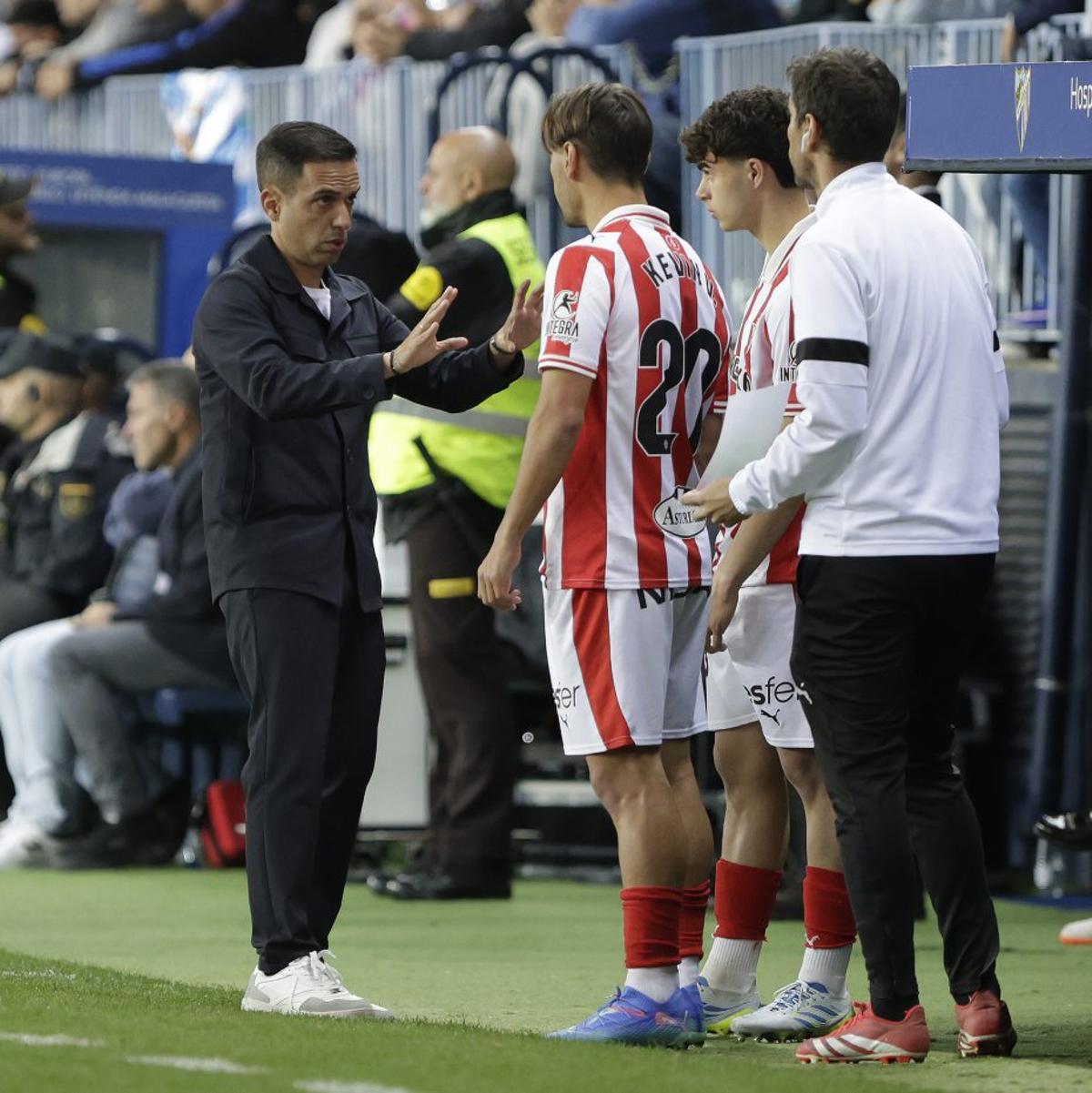 Borja, Miguel Conde, Manu Rodríguez y David de Dios, en La Rosaleda. | MIGUE FERNÁNDEZ / FACTORÍA 9