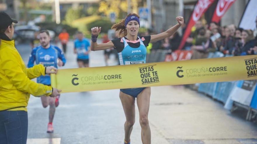 Noemí Moral, ganadora de la carrera popular de Matogrande en 2017.