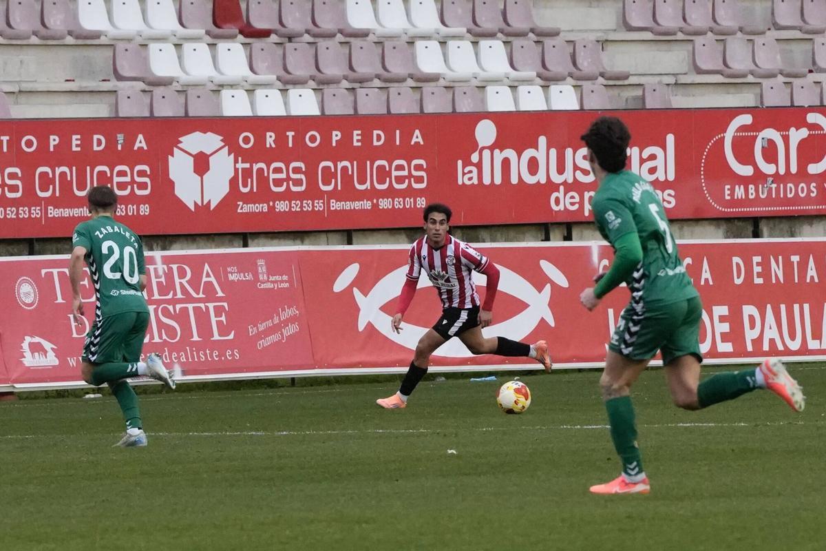 Imágenes del partido entre el Zamora CF y el Arenas de Getxo.