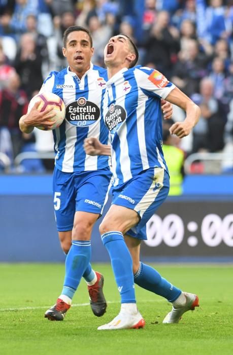 El Dépor remonta y le gana 4-2 al Málaga