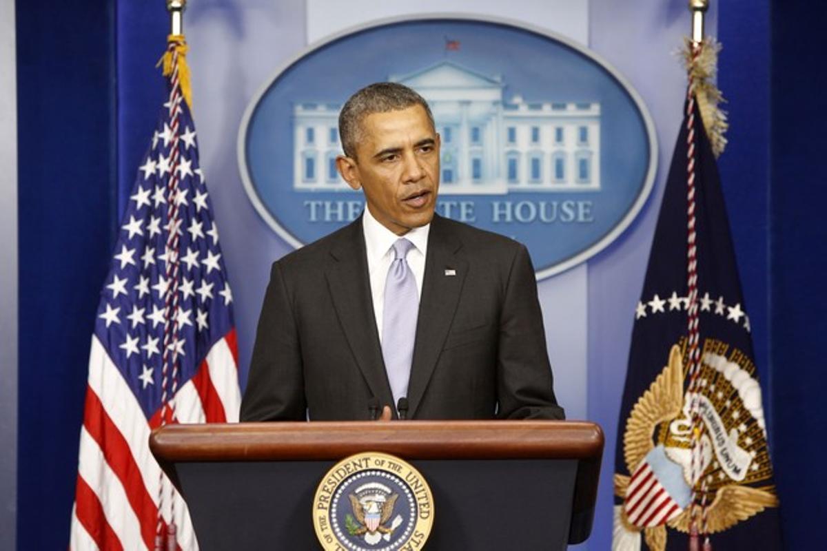 Obama davant la premsa.