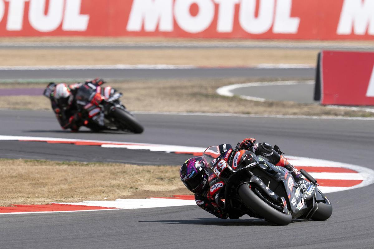 El español Jorge Martín, del equipo Aprilia Racing y segundo clasificado, en acción durante la carrera de MotoGP