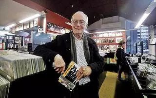 Miguel Vicens: "Los Bravos fuimos perseguidos por los grupos antidroga"