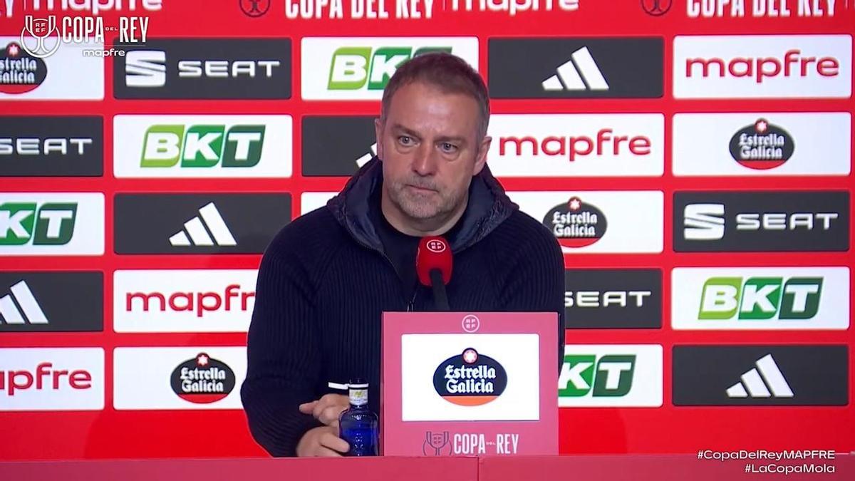 Flick, contra el arbitraje: "¿7 minutos para ver algo? Venga ya..."