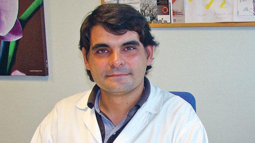 El doctor José Reyes será uno de los ponentes del congreso.