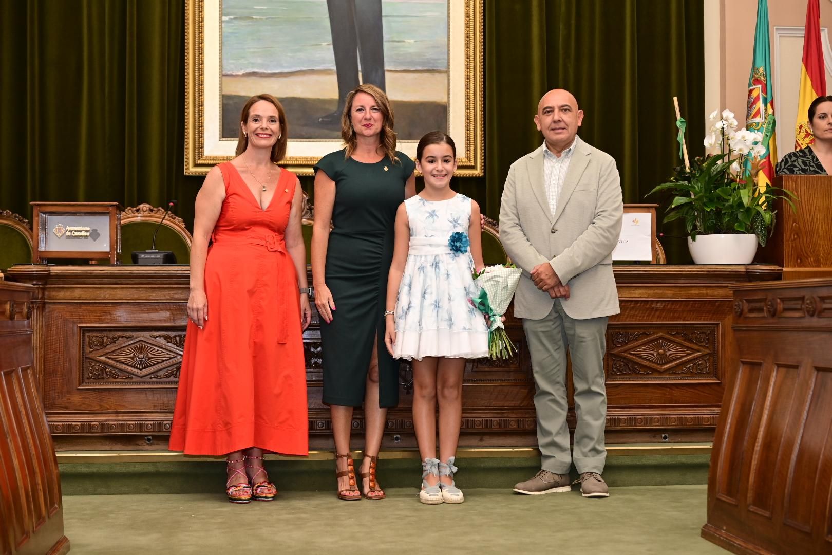 Galería de fotos: Clara Sanz Sobrino y Ana Colón Sastriques, reina y reina infantil de las fiestas de Castelló 2026