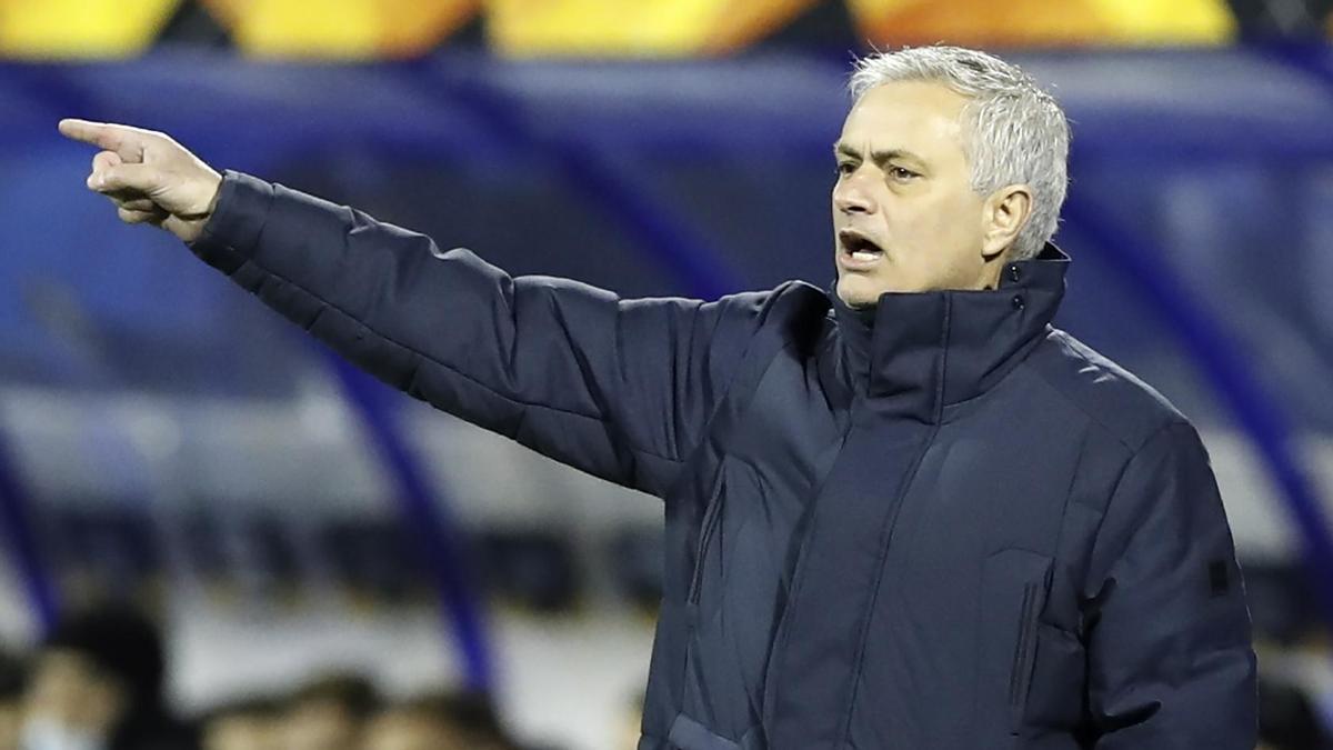 El Tottenham Hotspur despide a Mourinho.