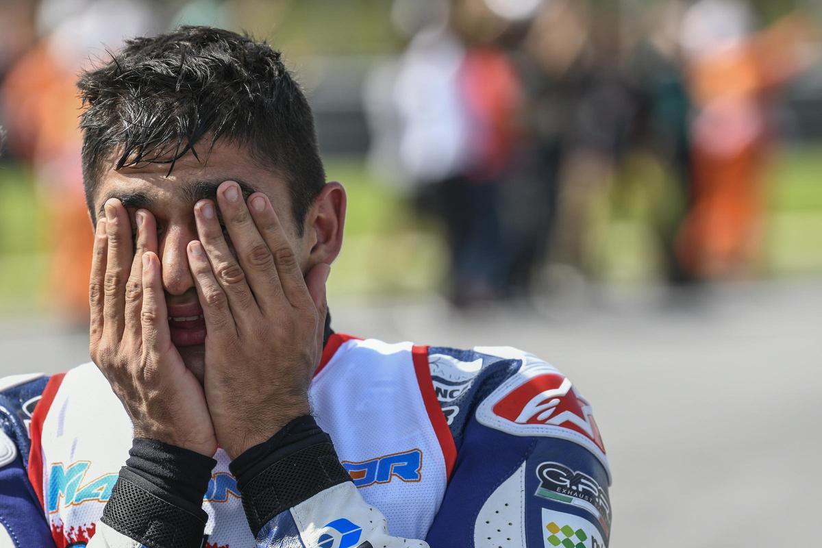 Nou error de Martín que permet escapar-se encara més a Bagnaia