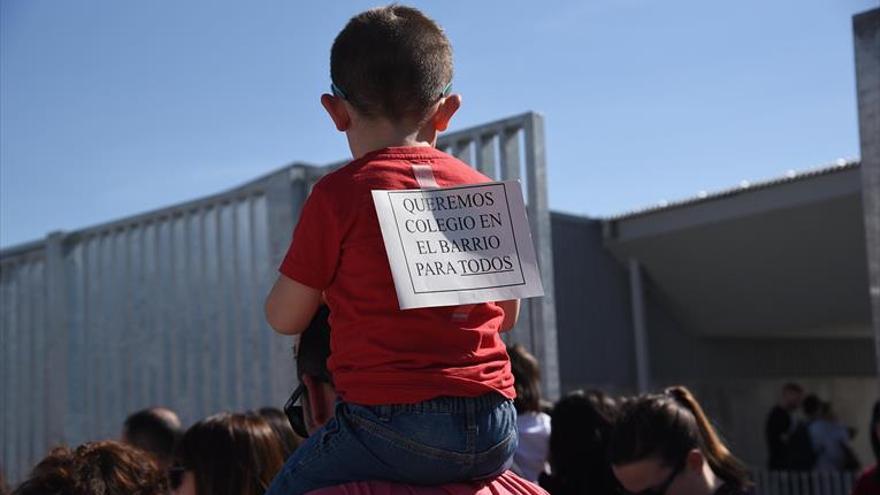 Educación abrirá más aulas en los colegios de Arcosur y Parque Venecia