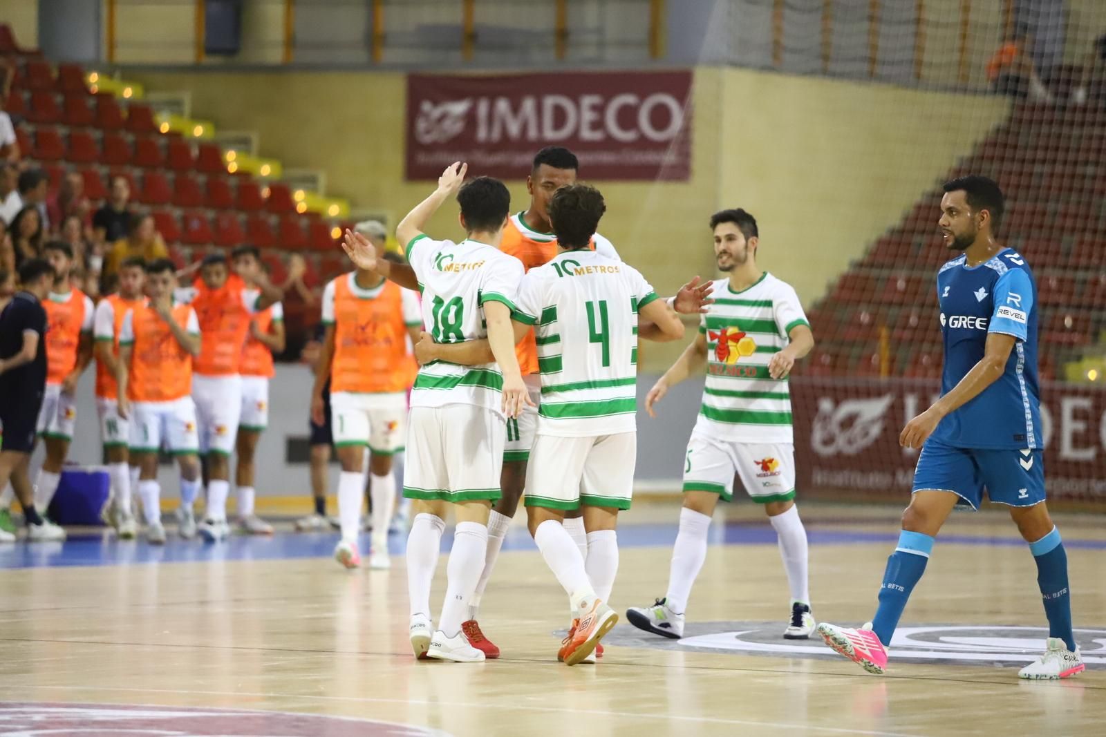Córdoba Futsal-Real Betis Futsal | Las imágenes del partido en el Palacio Vista Alegre