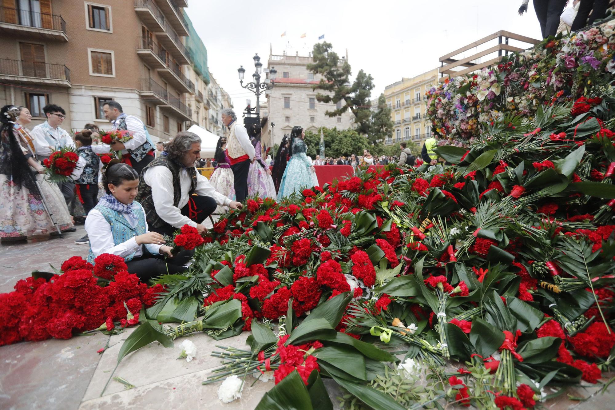 Búscate en el segundo día de ofrenda por la calle de la Paz (entre las 17:00 a las 18:00 horas)