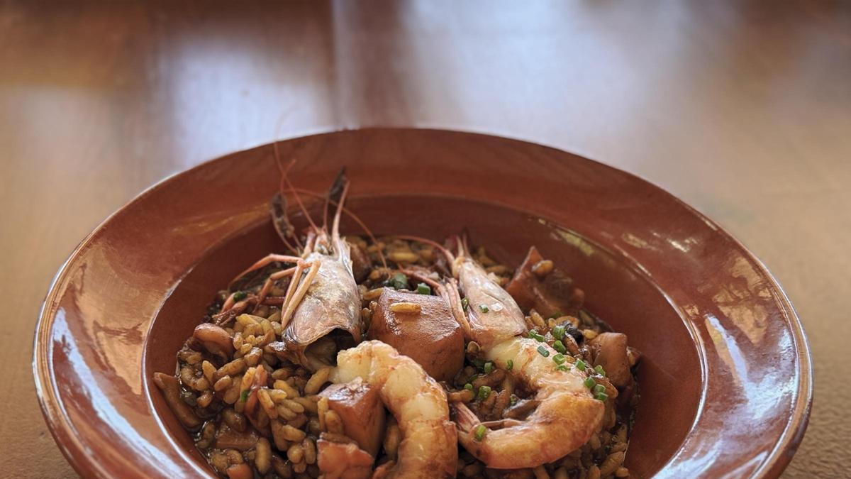 Arroz meloso con gamba de sóller y sepia