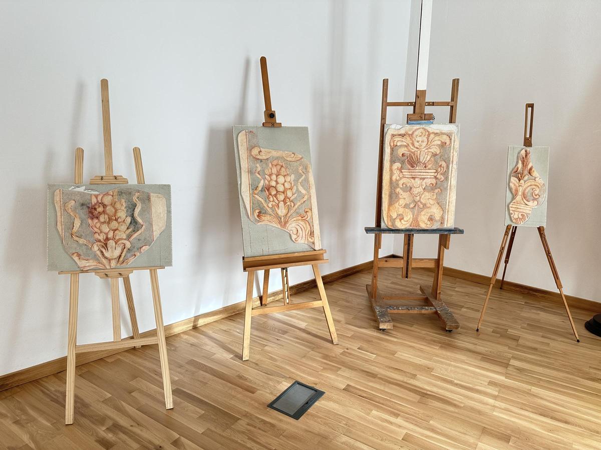 Las pinturas restauradas del lagar de Moclinejo
