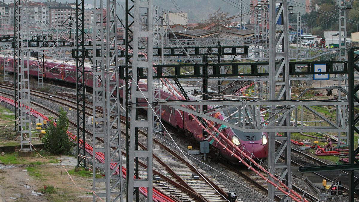 Vías ferroviarias en el entorno de la estacion Ourense.