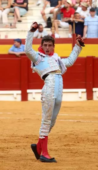 El alicantino Javier Cuartero rematará su temporada con más de 25 festejos