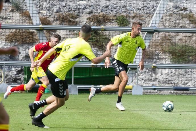 24.09.19. Las Palmas de Gran Canaria. Fútbol segunda división temporada 2019/20. Entrenamiento de la UD Las Palmas en la Ciudad Deportiva Barranco Seco. Foto Quique Curbelo  | 24/09/2019 | Fotógrafo: Quique Curbelo