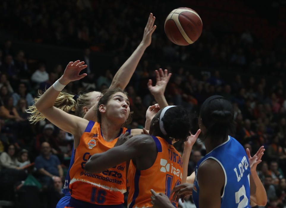 JM LOPEZ 26/01/2020 PARTIDO LIGA FEMENINA ENDESA . VALENCIA BASKET CLUB VS PERFUMERIAS AVENIDA