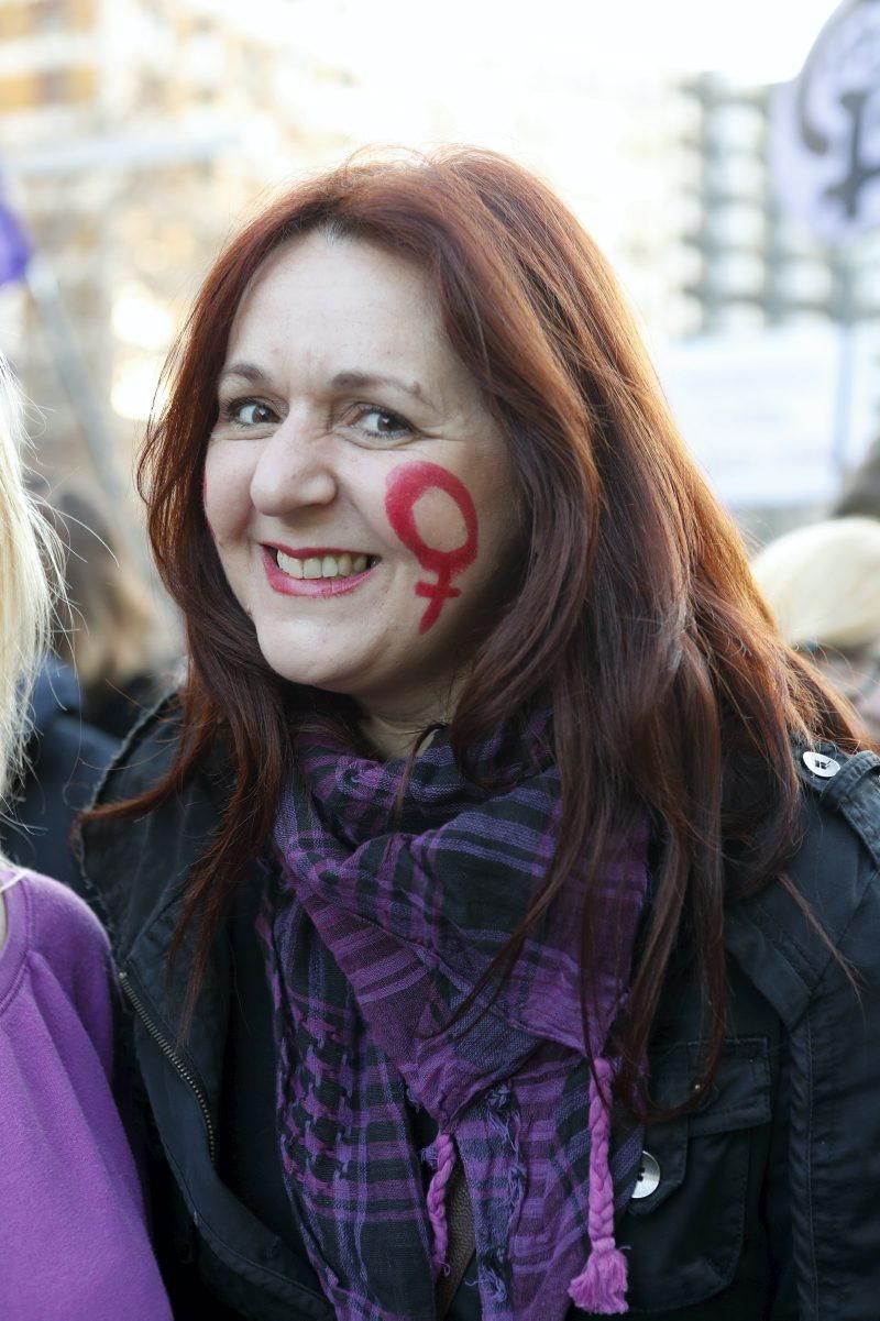 Fotogalería del 8-M en Zaragoza