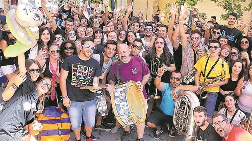 La música y las comidas populares son el reclamo