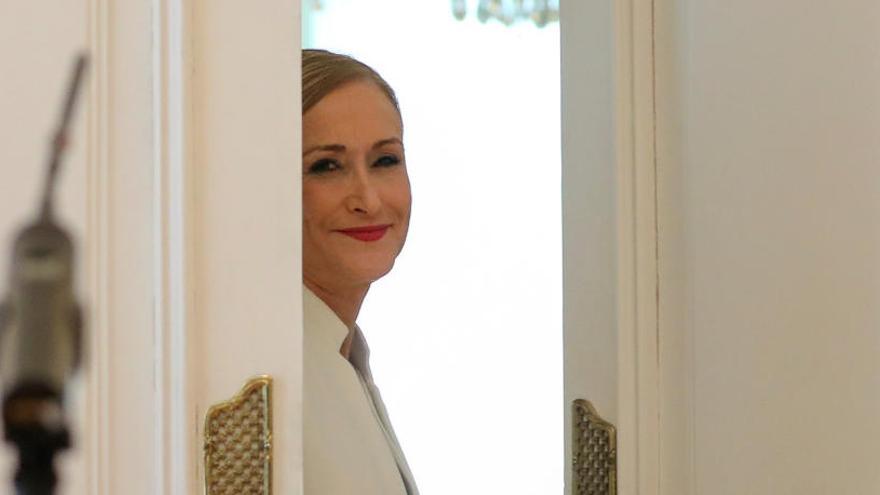 Cristina Cifuentes vuelve a hablar sobre su máster.