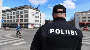 Un policía finlandés.