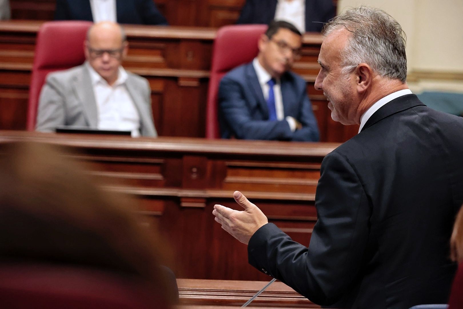 Pleno en el Parlamento de Canarias (12/12/22)