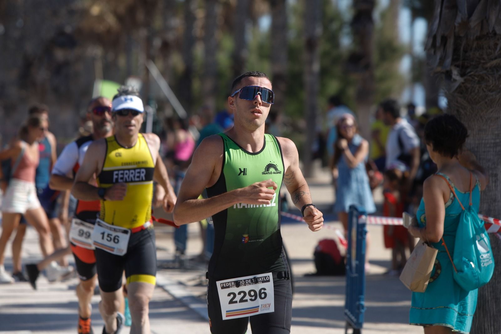 El Triatlón Playa de la Malvarrosa, en imágenes