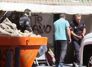 GALERÍA: Buscan el cadáver de una mujer desaparecida en un bajo en Campanar