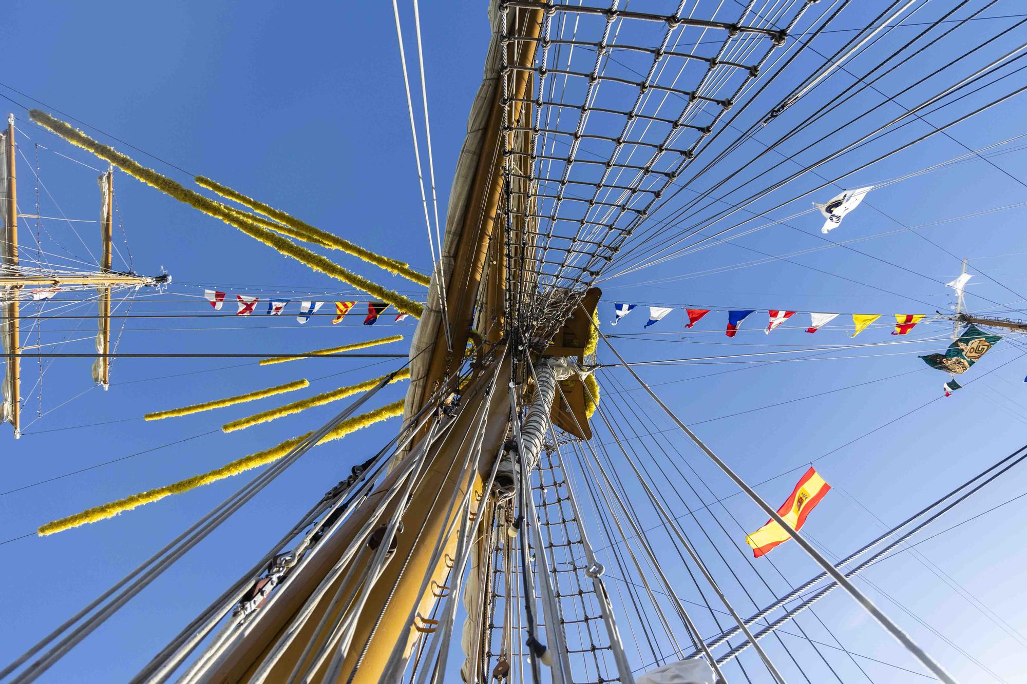 Así es el buque de la armada mexicana atracado en La Marina