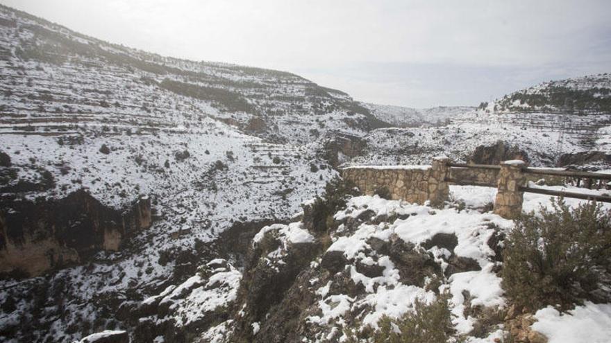 Nieve en el interior de la provincia de València