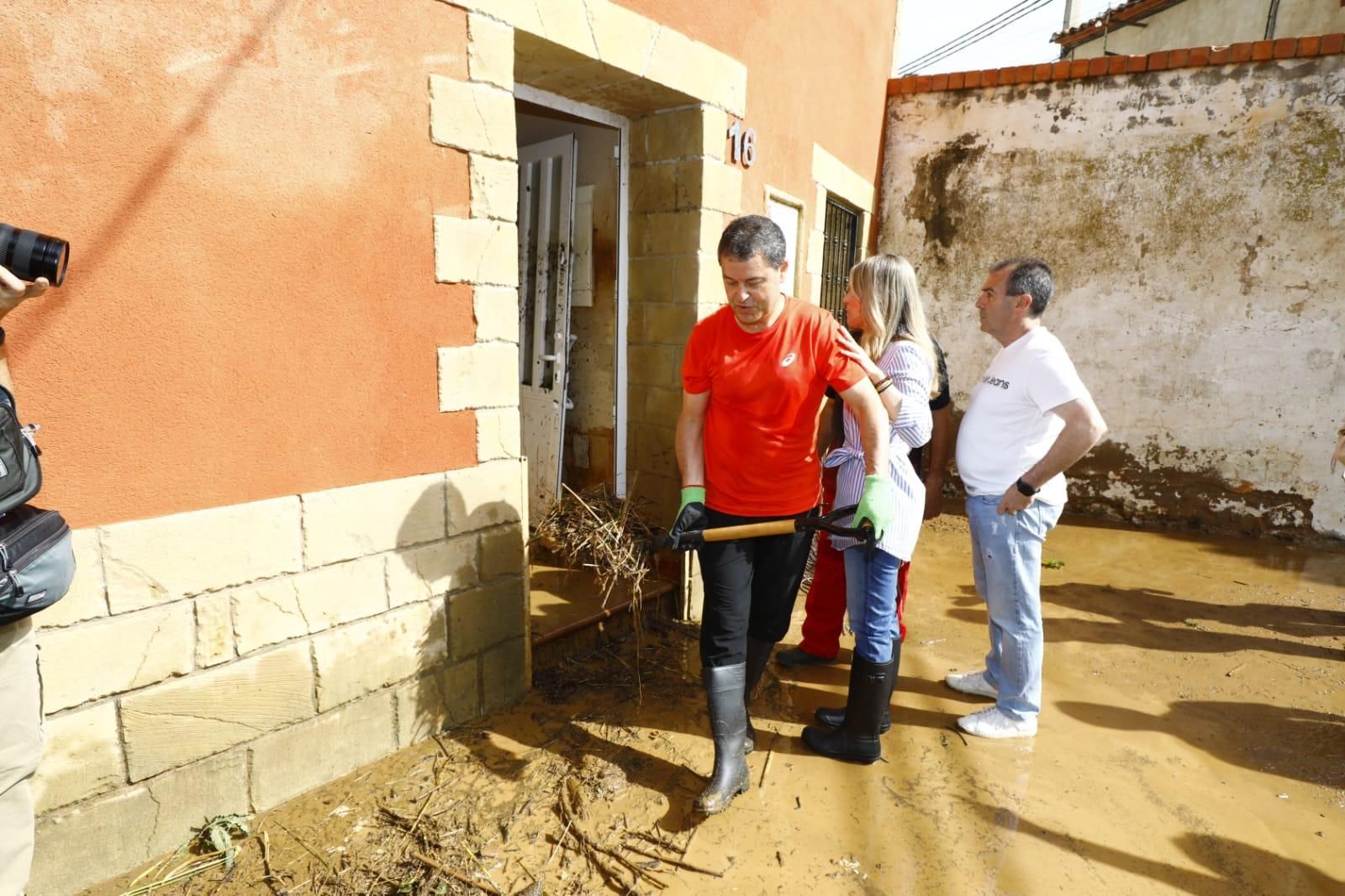 En imágenes | Así ha quedado Azuara tras la fuerte tormenta que causó destrozos este viernes