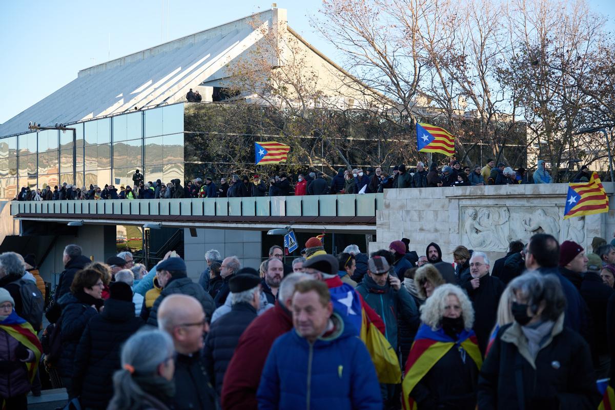 Protestas por la celebración de la cumbre España-Francia en Barcelona