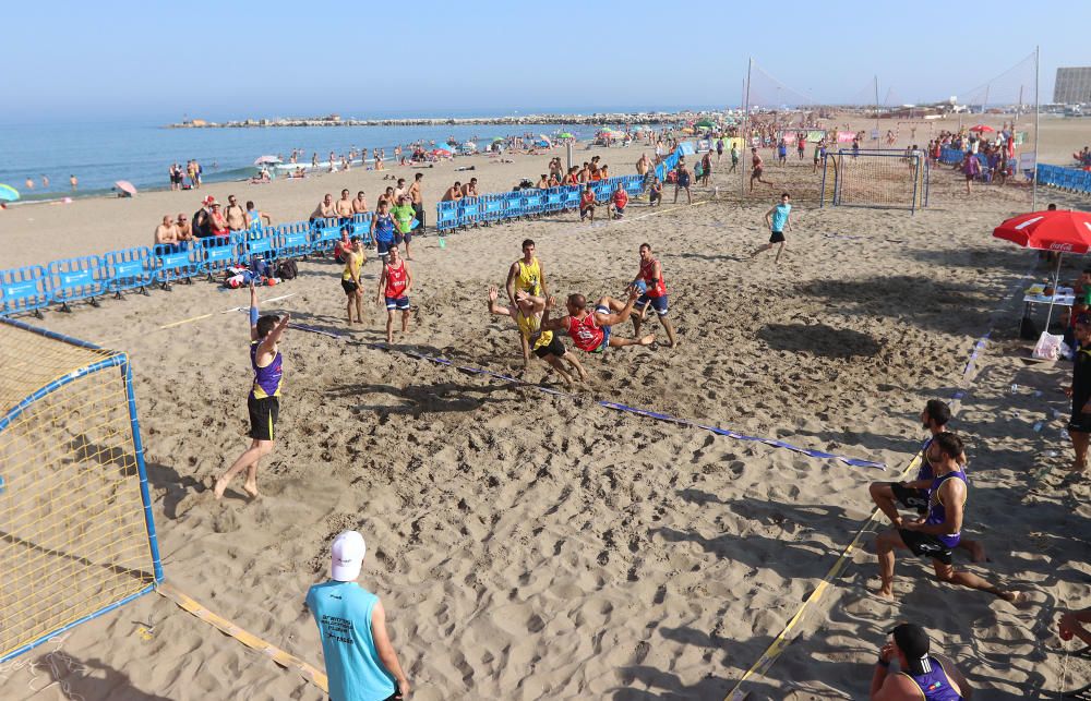 Alrededor de 1.500 jugadores, de 76 equipos y diversos países, se citan este fin de semana en Sacaba para disputar hasta el domingo el Circuito Arena 1.000 de balonmano playa