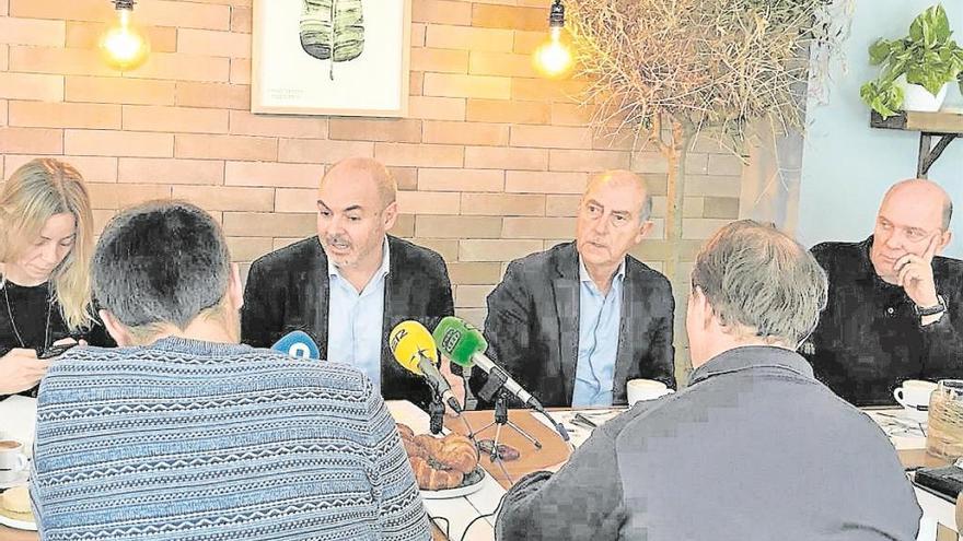 Eusebio Monzó, Alfonso Novo y Félix Crespo, ayer durante la rueda de prensa.