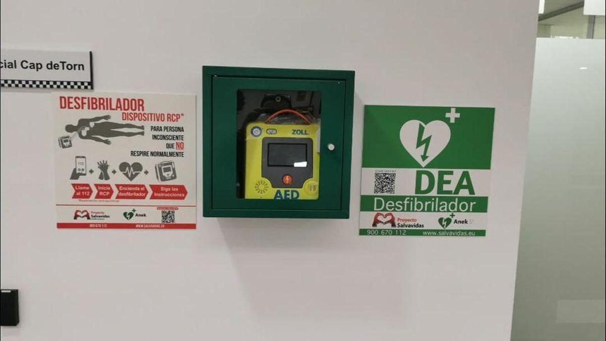 Agentes de la Policía Local de Vila-real logran reanimar a un hombre en parada cardiaca