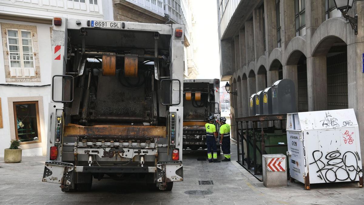 Un camión de recogida de basura de A Coruña