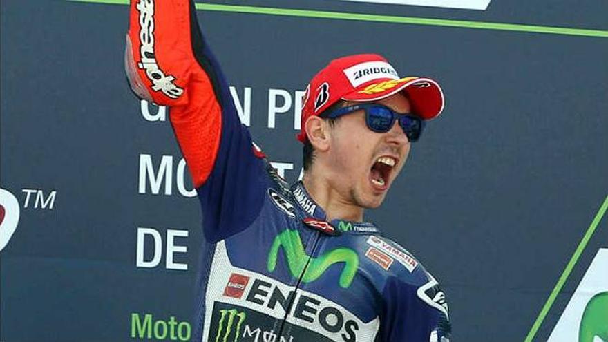 Lorenzo cuenta con la ayuda de Pedrosa para acercarse a Rossi