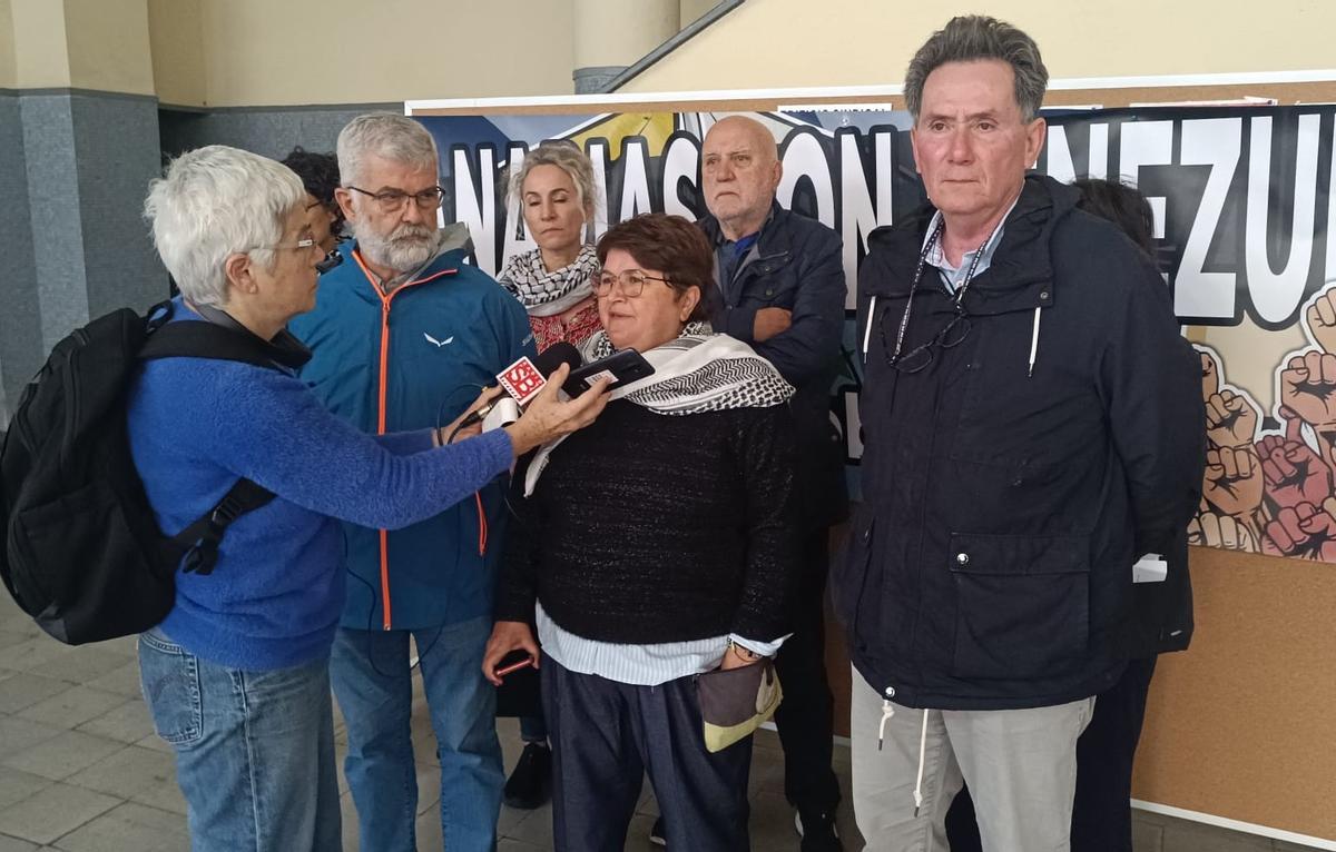 Rueda de prensa de la Plataforma Bolivariana de Canarias.