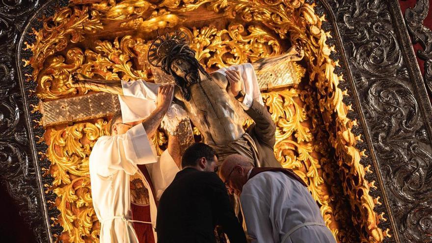 Descendimiento del Cristo de La Laguna