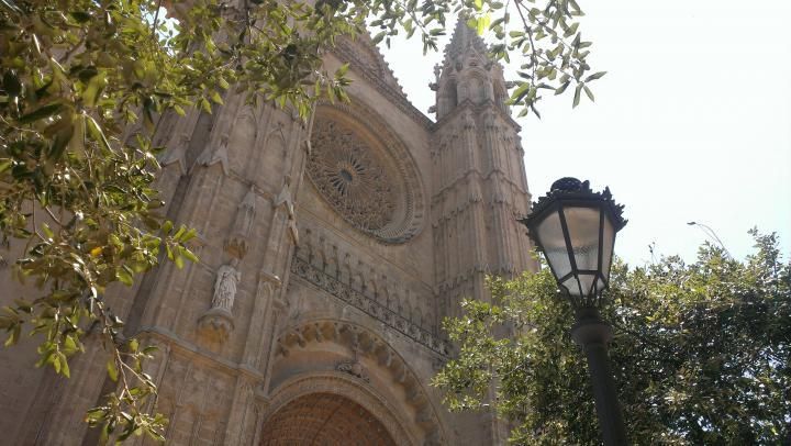 Kathedrale Kirchen Klöster Mallorca